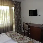 Θέρετρο комплекс куклите