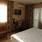 Θέρετρο комплекс куклите *