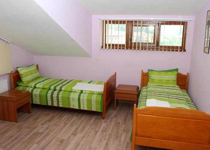 комплекс куклите Θέρετρο