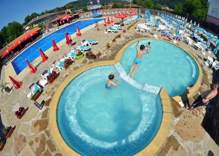 Θέρετρο комплекс куклите *