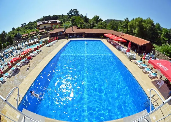 Θέρετρο комплекс куклите Tsareva Livada